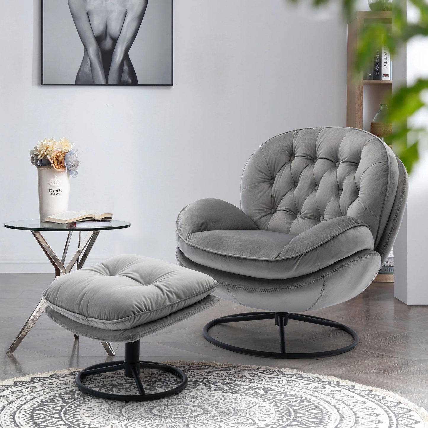 Accent chair with Ottoman - Grey